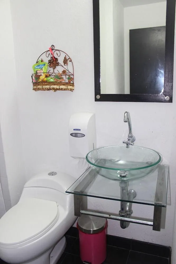 Hotel Paradise Lleras Μεντεγίν 2*,